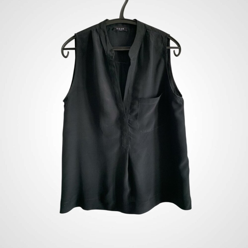 Otte Black Silk CDC Sleeveless shirt, size 6